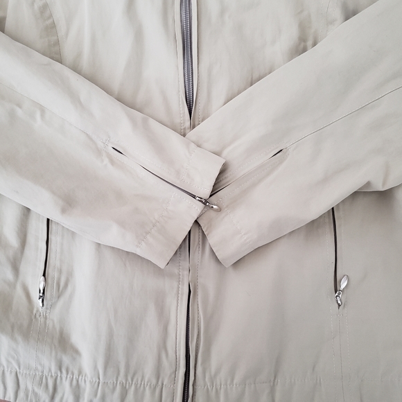 Women's Lacoste Beige Light Jacket - 42 - Picture 4 of 4